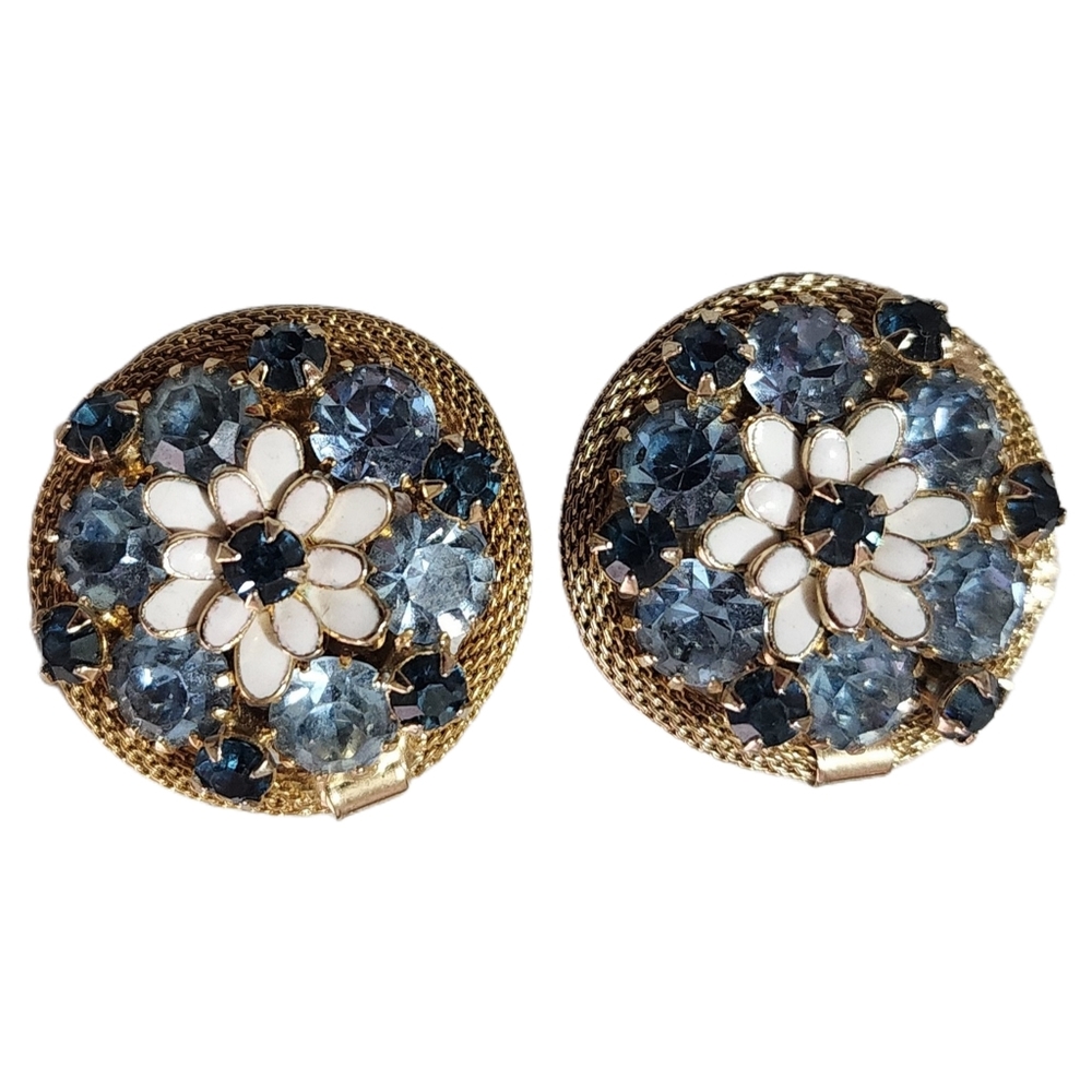Vintage Weiss Marked Clip On Dark Blue, Light Blue & White Enamel Flower Earring
